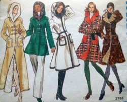 2765 VOGUE 1972  COAT 5 LENGTHS HOOD OR NOT PATTERN  12 34B  cut
